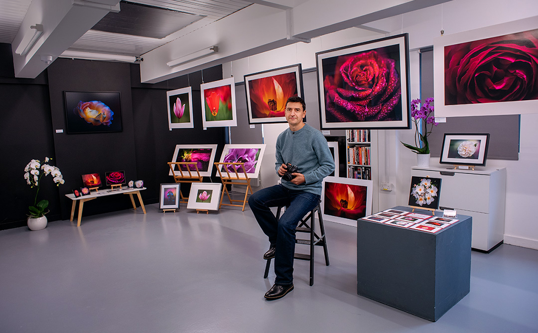 Fine art flower photography by Roland Pokrywka